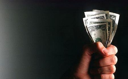 窮人要怎么樣才能賺到錢？穩(wěn)賺不賠的賺錢思路-專在家創(chuàng)業(yè)網(wǎng)