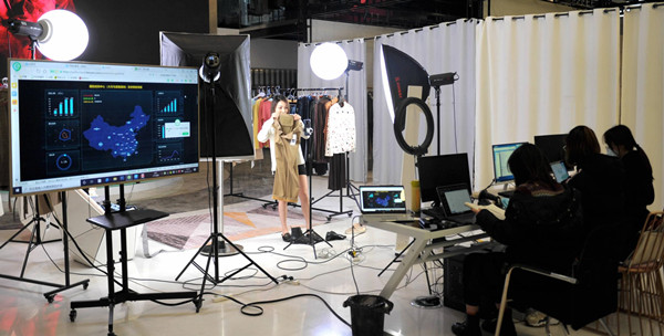 普通人怎么做直播帶貨?學做直播帶貨五大必備細節,果然有用-專在家創業網