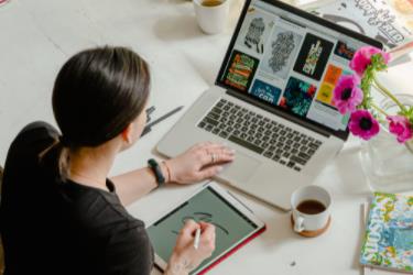 初次創業開什么店合適?3個年輕人創業項目推薦-專在家創業網