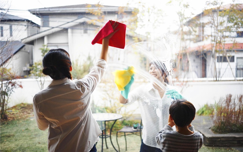 53歲的人，有5萬(wàn)元的積蓄，做什么小生意可以一個(gè)月賺一萬(wàn)？