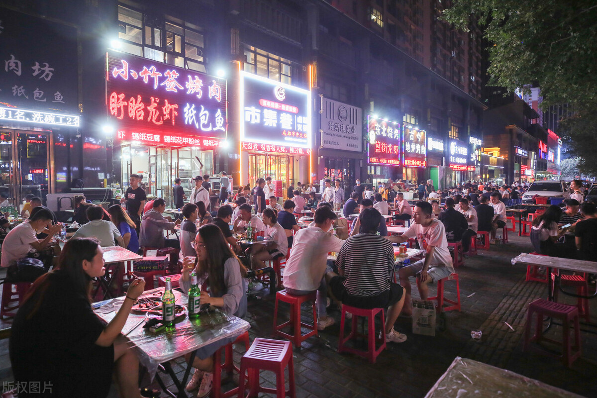 燒烤如何吸引顧客-燒烤引流方案-專在家創(chuàng)業(yè)網(wǎng)