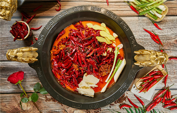 想開個小火鍋店如何入手？火鍋店經(jīng)營三大要點(diǎn)-專在家創(chuàng)業(yè)網(wǎng)