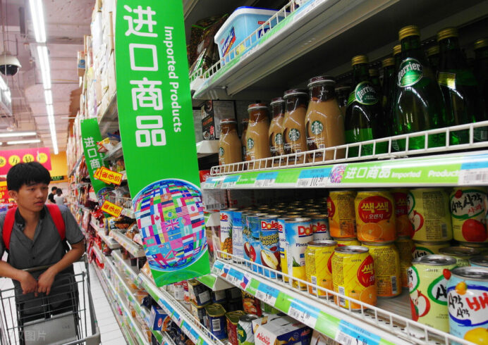 開一家零食店需要注意的問題(新手開零食店的技巧)-專在家創(chuàng)業(yè)網(wǎng)