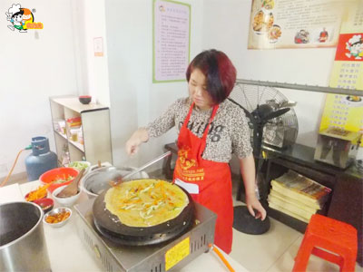 一個人的地攤小吃生意有什么?適合一個人賣的五個小吃攤創業項目-專在家創業網