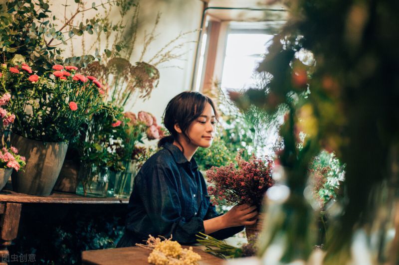 適合女人開的小店有哪些?成本低適合女性開個店投資創業項目 -1 適合女人開的小店有哪些?成本低適合女性開個店投資創業項目 -1