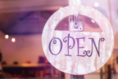 年輕人適合創什么行業？最適合年輕人創業的項目-專在家創業網