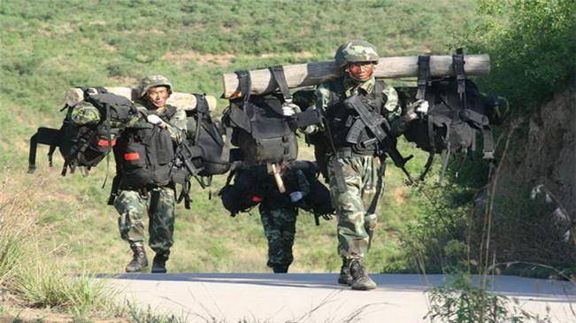 十大好聽的軍歌(十首軍中催人淚下歌曲)-1