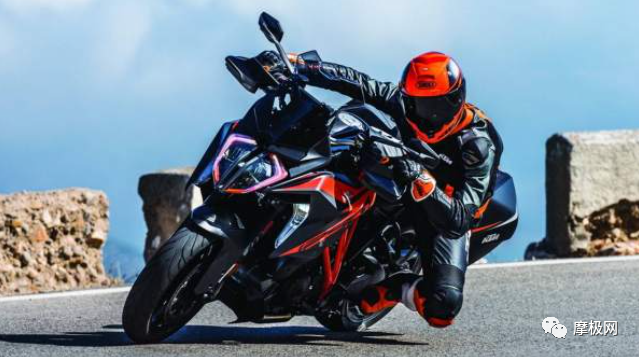 旅行車推薦排行榜前十名（最值得買的旅行車）-1