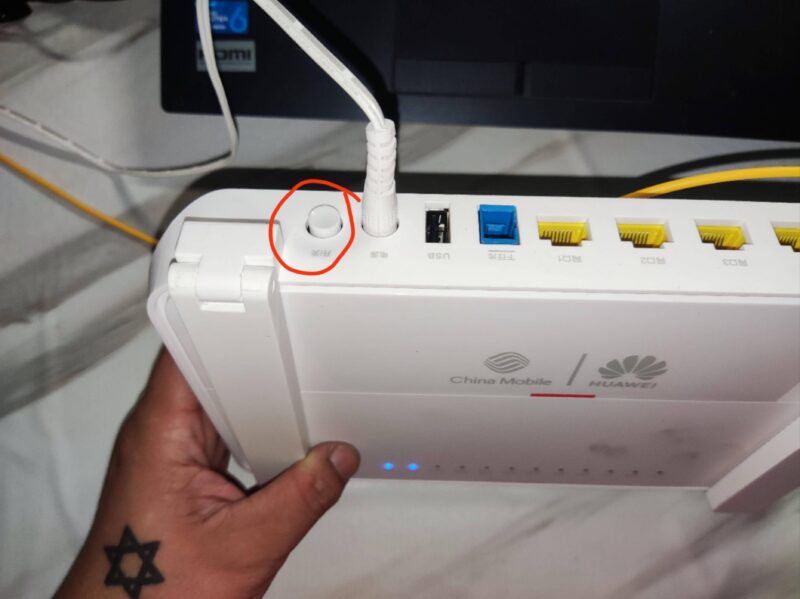 貓上的光信號閃紅燈怎么回事(圖文講解)-1 貓上的光信號閃紅燈怎么回事(圖文講解)-1