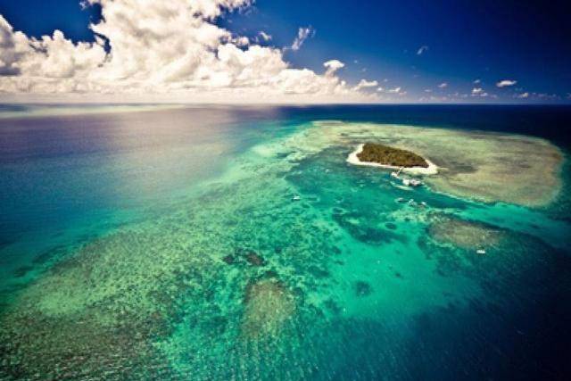 全球最美十大海島(世界十大海島排行榜)-1 全球最美十大海島(世界十大海島排行榜)-1