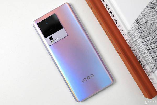 性價比最高手機-1 性價比最高手機-1