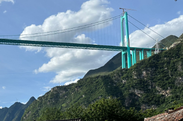 2025年世界第一高橋下的創(chuàng)業(yè)故事-專在家創(chuàng)業(yè)網(wǎng)